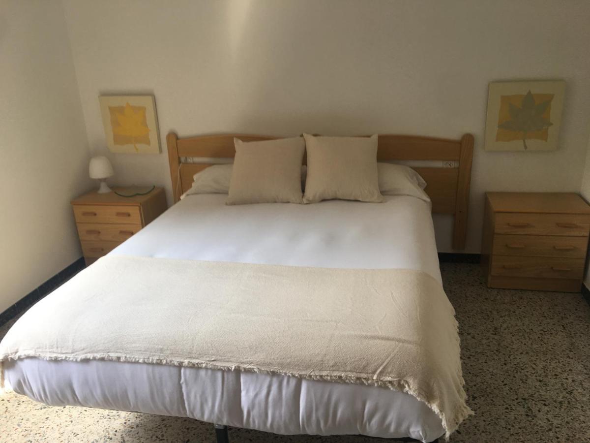 Apartaments La Pertusa 2O Corca  المظهر الخارجي الصورة