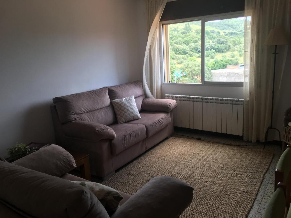 Apartaments La Pertusa 2O Corca  المظهر الخارجي الصورة